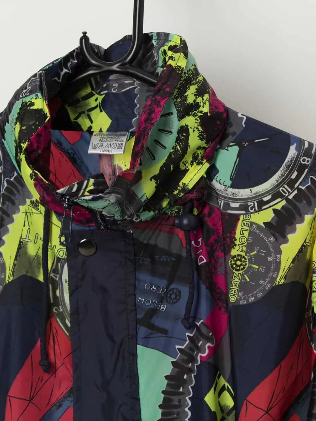 80s vintage deadstock multicoloured rain jacket with abstract clock print – Large