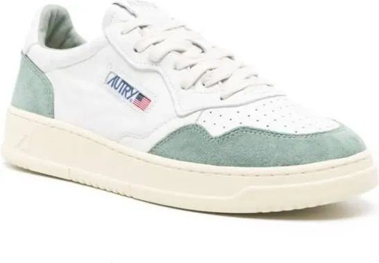 Autry Medalist leather sneakers White