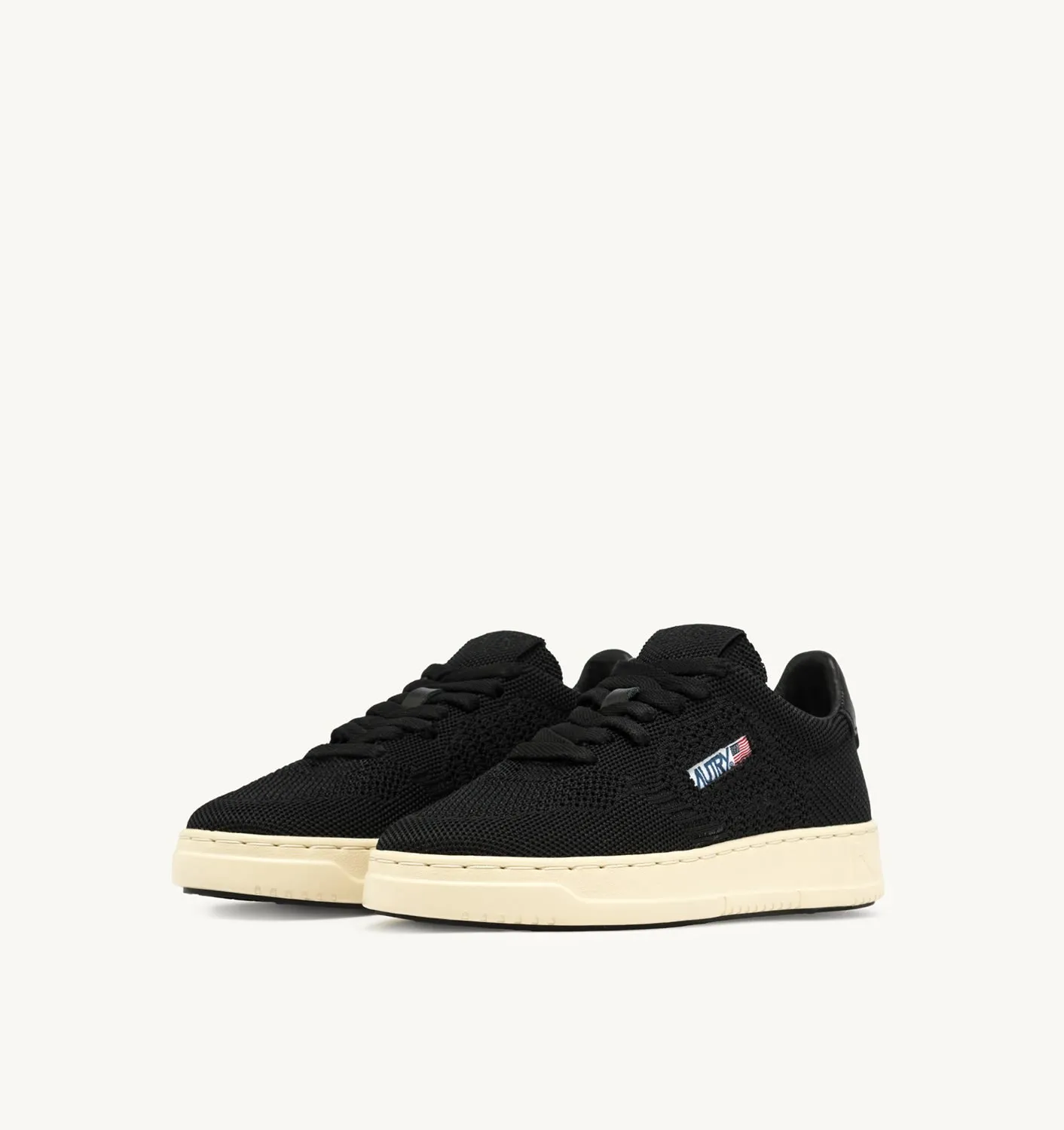 AUTRY NEW ARRIVALS MAN MANEASEKNIT MEDALIST LOW SNEAKERS IN BLACK COLOR FABRIC