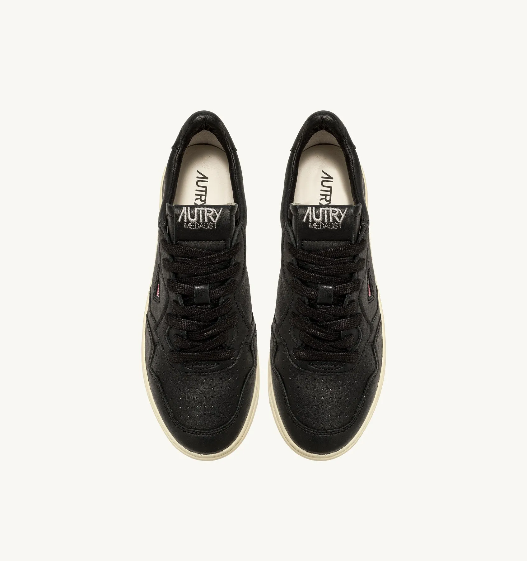 AUTRY SNEAKERS MAN  MEDALIST LOW SNEAKERS IN SUPER-SOFT BLACK NAPPA