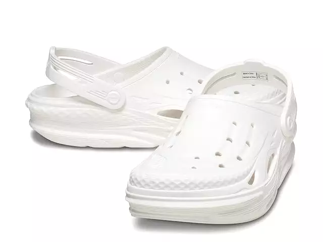 Crocs Unisex Off Grid Clog - White