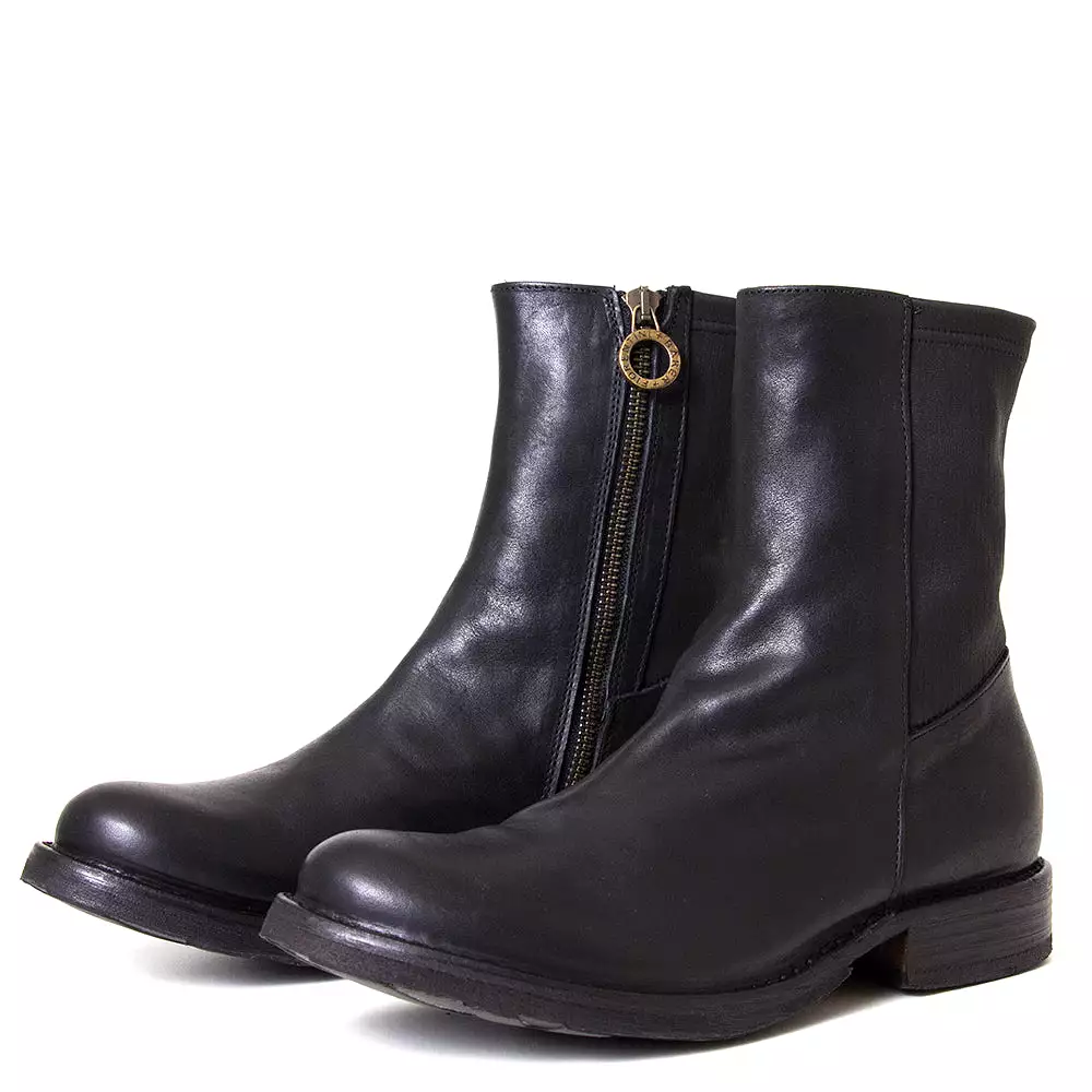 Ebe Women's Leather Boot