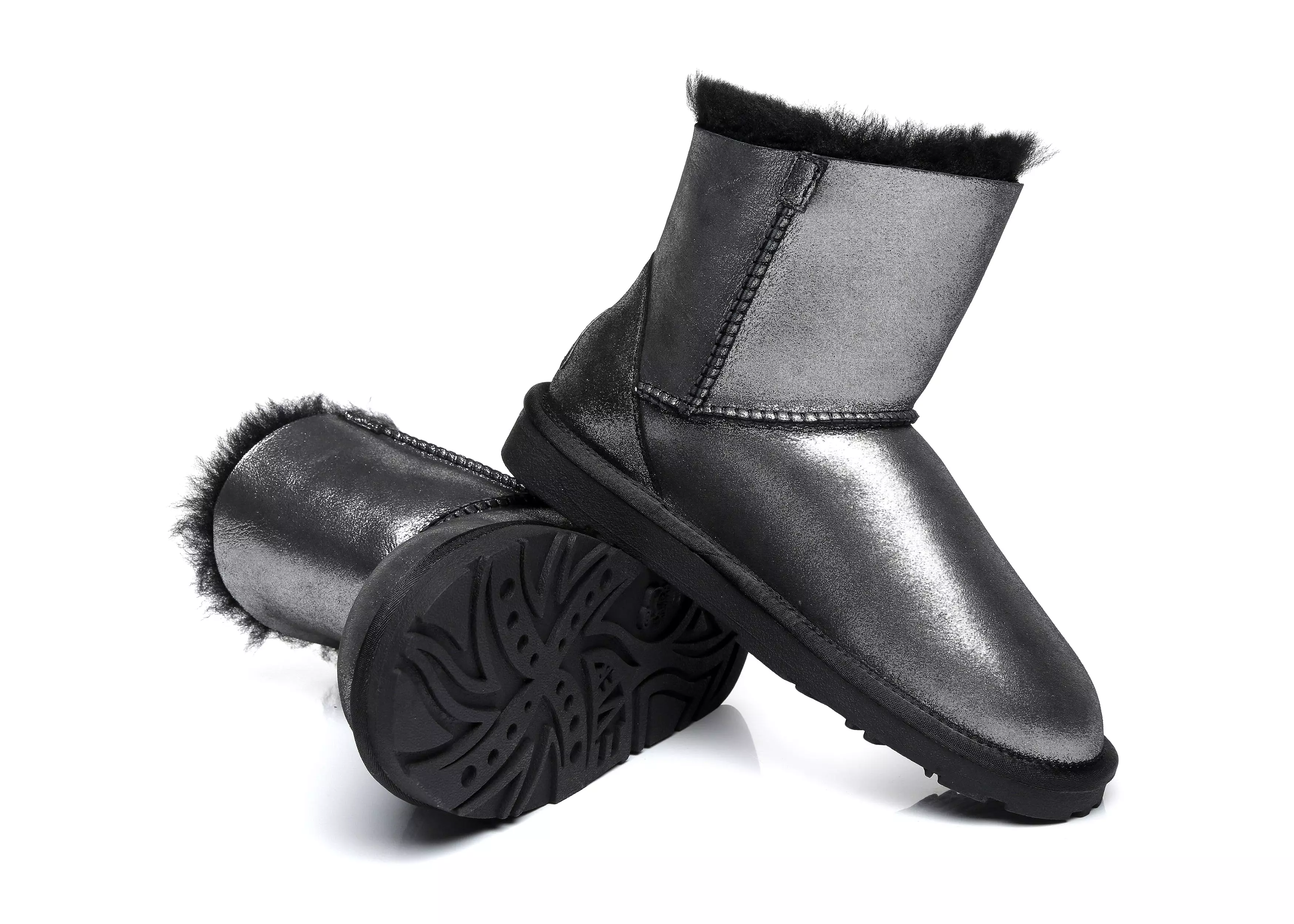 EVERAU Mini Metallic Single Button Sheepskin Boots Women Jupiter