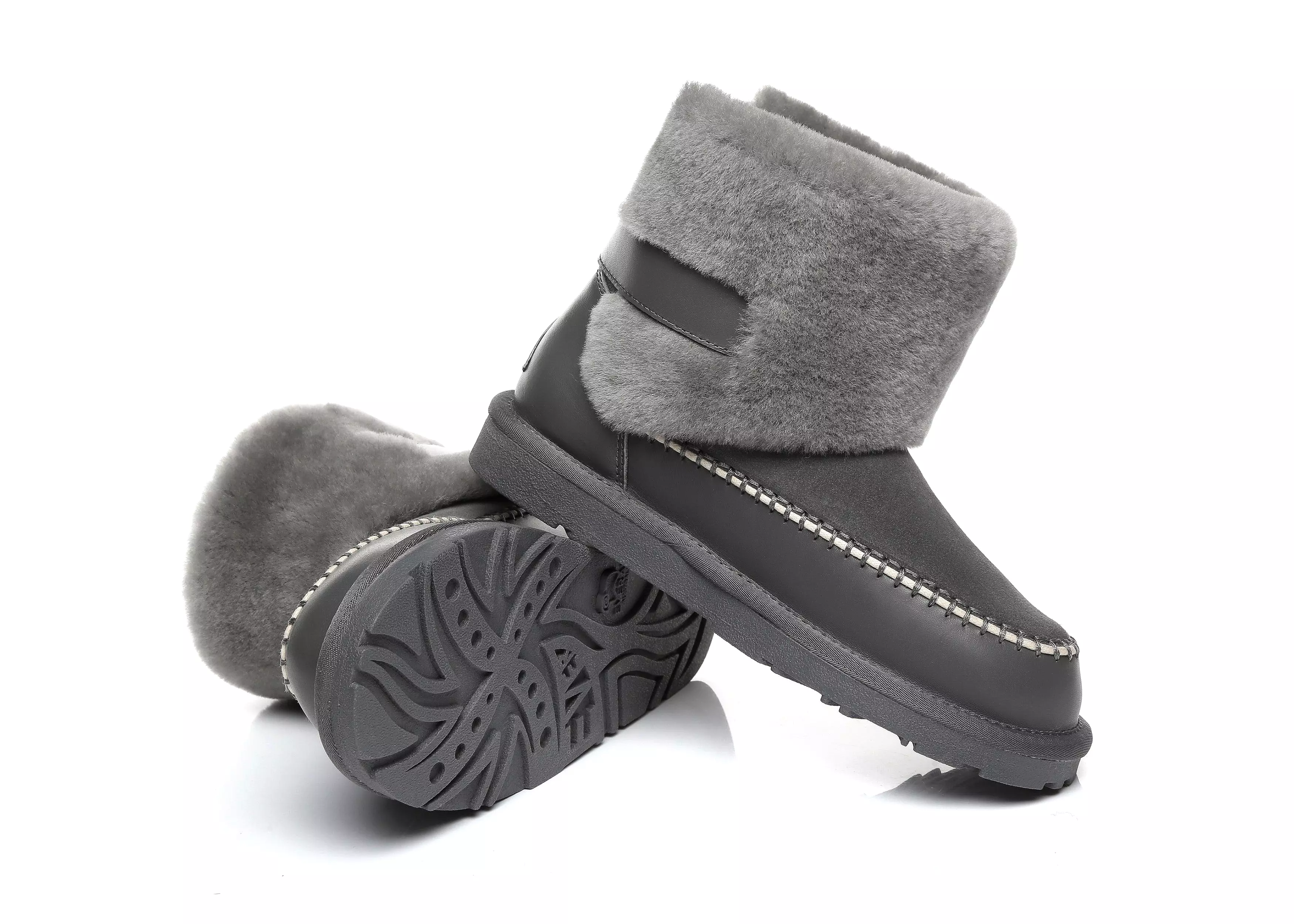 EVERAU Mini Sheepskin Boots Women Optima