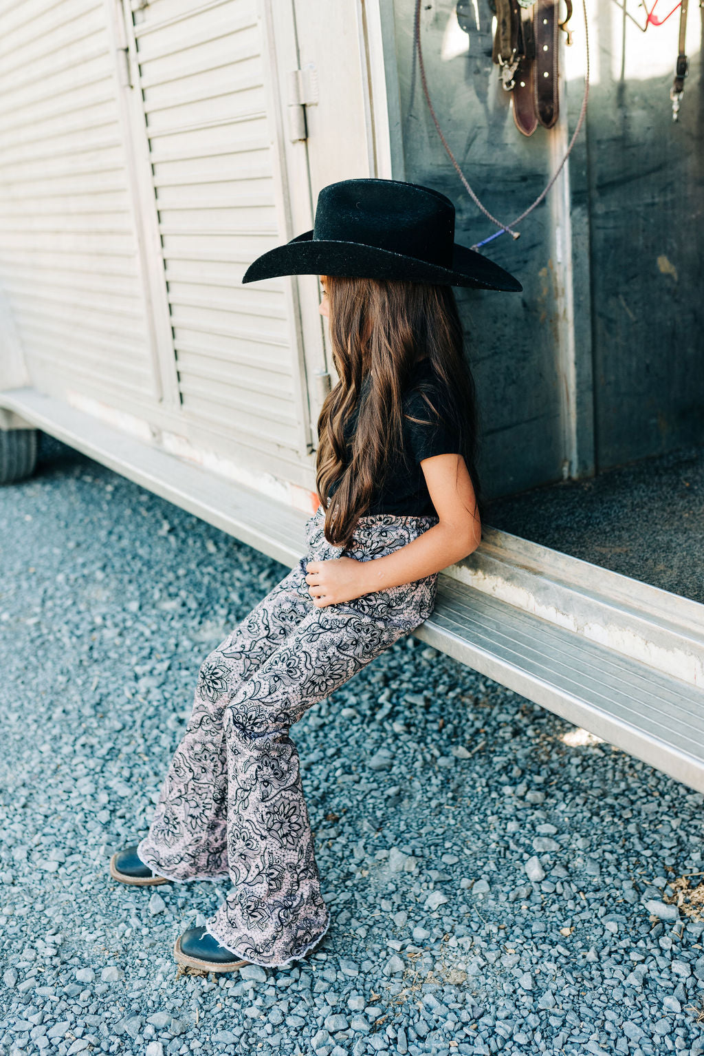 *YOUTH* BLACK LACE SUPER FLARES