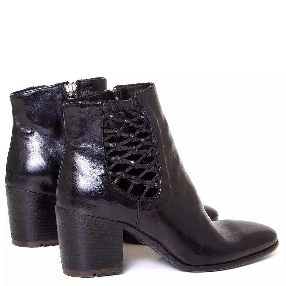 Zelia Women's Leather Ankle Boot